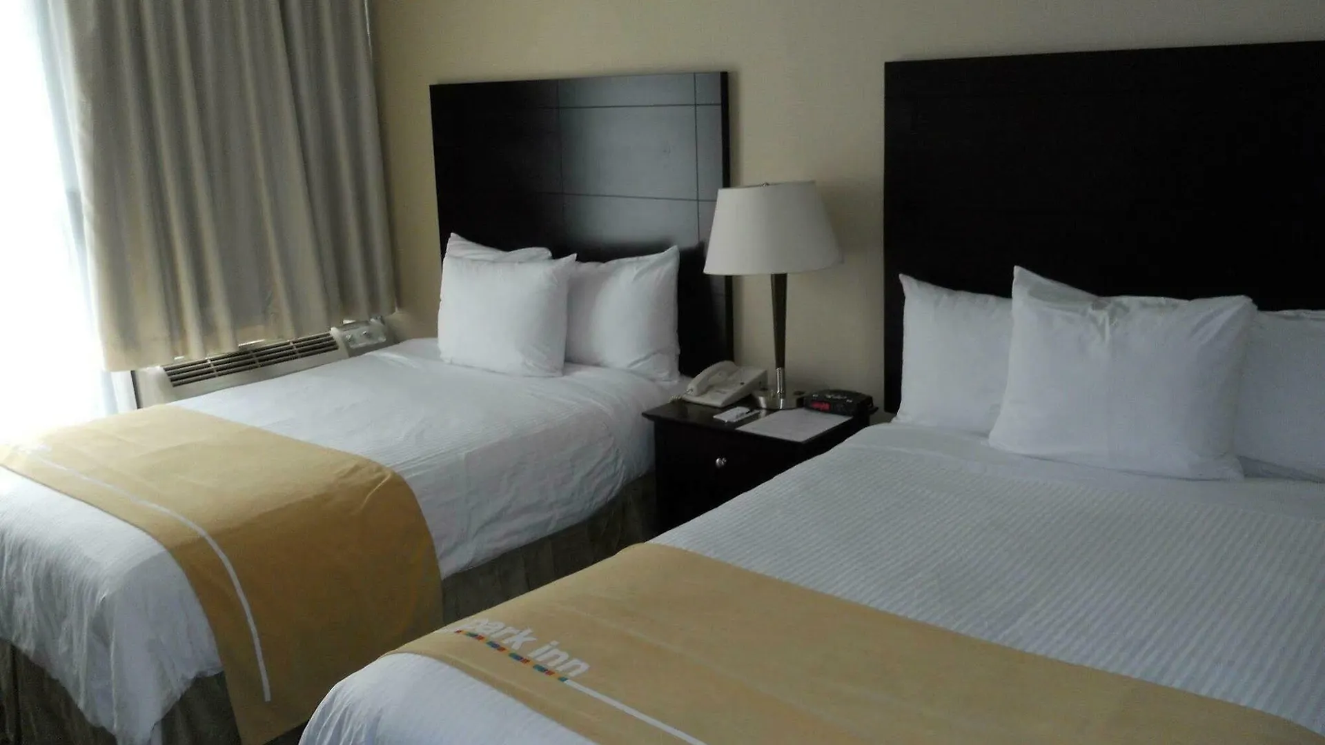 Park Inn & Suites By Radisson Vancouver 3*,