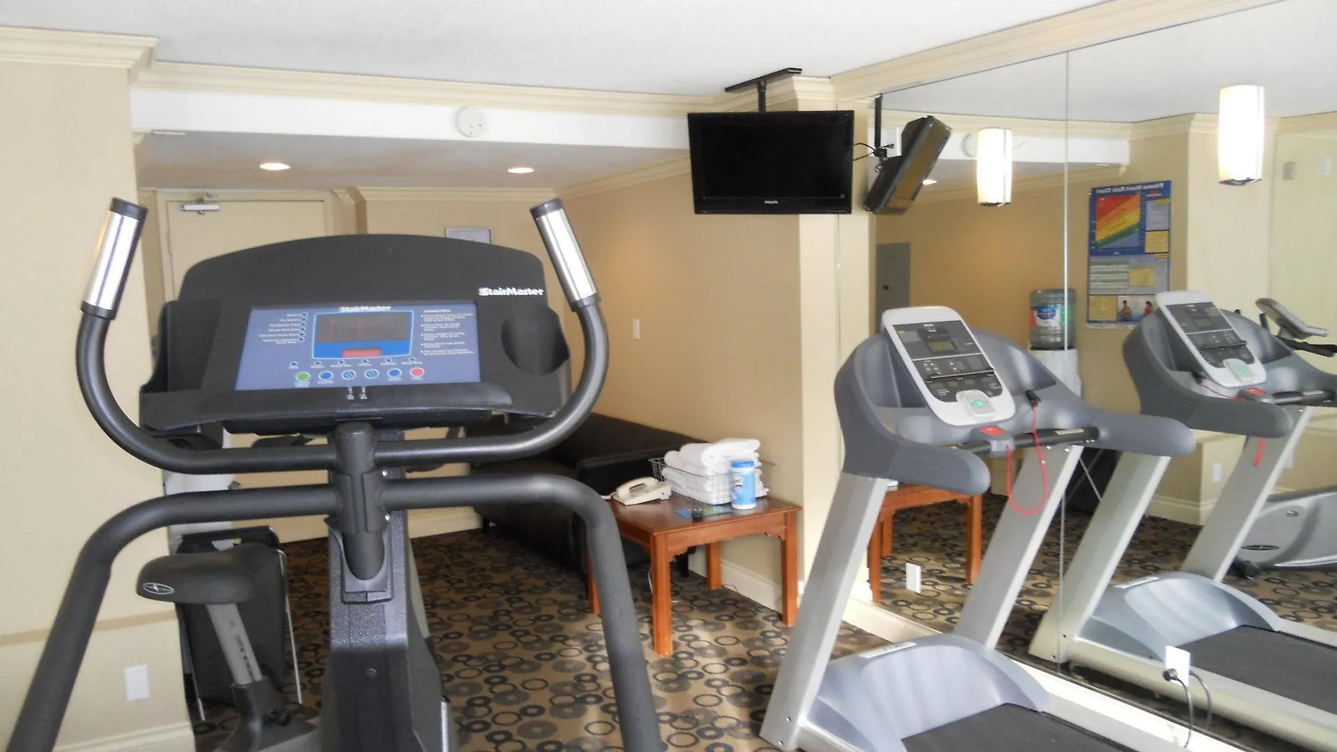 Hotel Park Inn & Suites By Radisson Vancouver