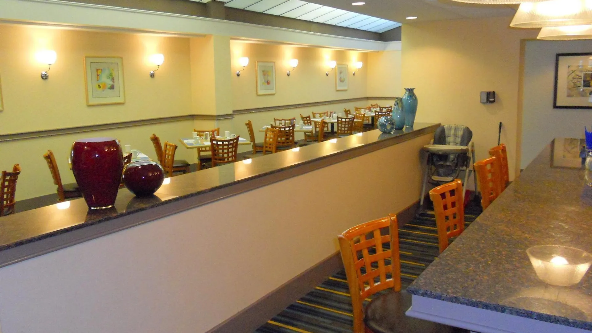 Park Inn & Suites By Radisson Vancouver