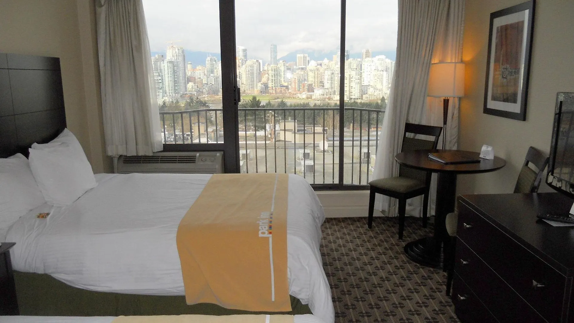 Park Inn & Suites By Radisson Vancouver Canada